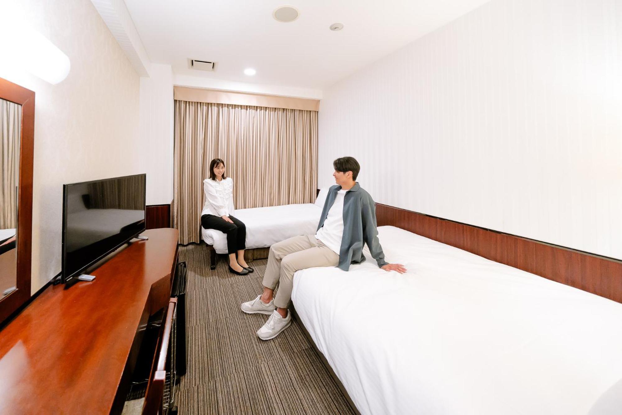 Hotel Hillarys Osaka Ruang foto